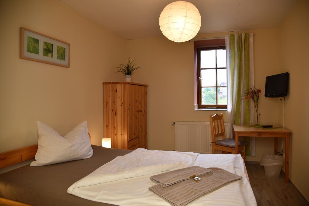 Thueringer Landhotel Edelhof Uhlstadt-Kirchhasel Экстерьер фото