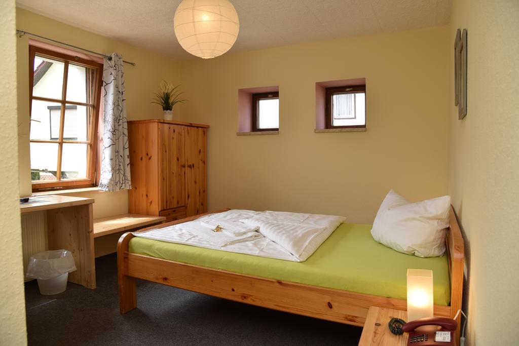 Thueringer Landhotel Edelhof Uhlstadt-Kirchhasel Экстерьер фото