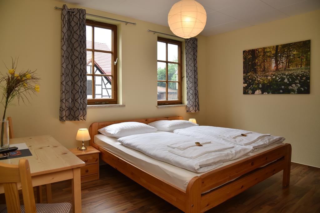 Thueringer Landhotel Edelhof Uhlstadt-Kirchhasel Экстерьер фото
