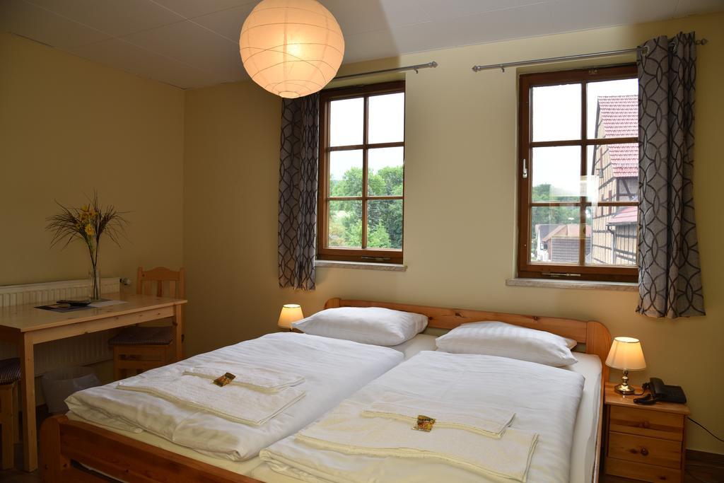Thueringer Landhotel Edelhof Uhlstadt-Kirchhasel Экстерьер фото